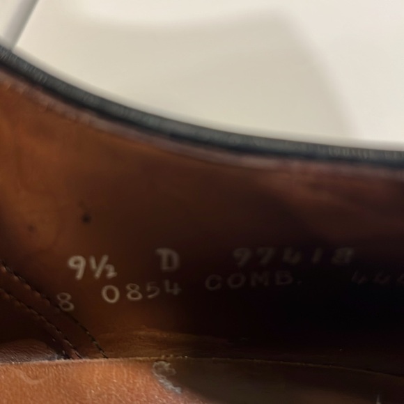 Allen Edmonds Two-Tone‎ Brown Leather Oxfords main image 6